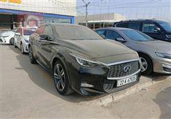 ئينفنتي Q30